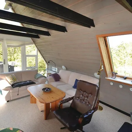 Two-bedroom In Vakantiehuis *