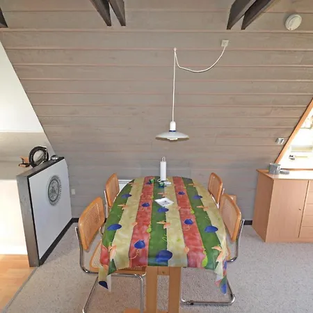 別荘 Two-bedroom In Løgstør